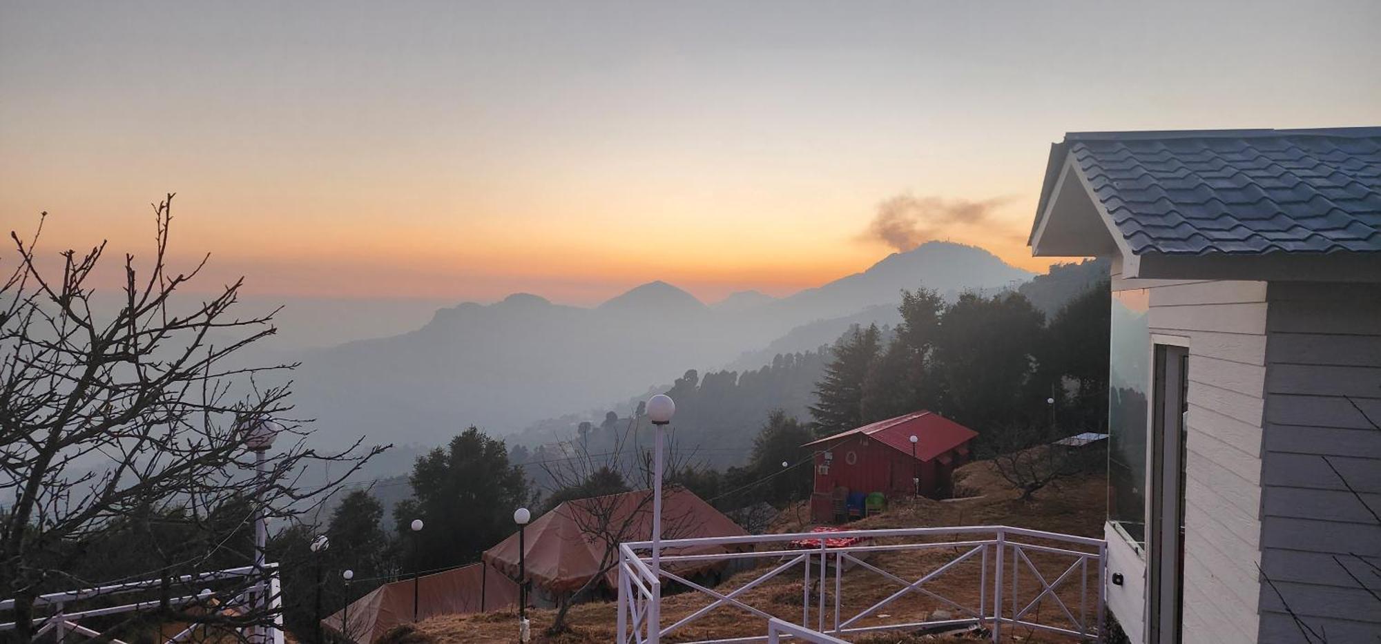 Instaview Kanatal New Tehri Eksteriør billede