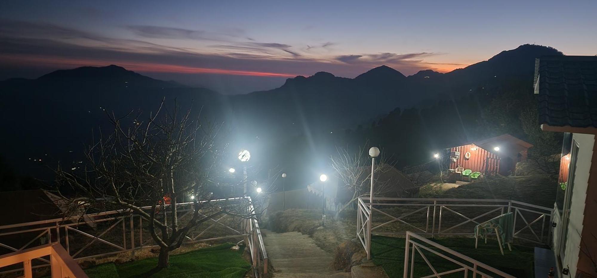 Instaview Kanatal New Tehri Eksteriør billede
